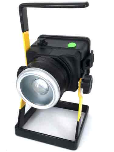 Фонарь прожектор LED CREE T6 BL-2144T (Аккумулятор 18650 3шт)
