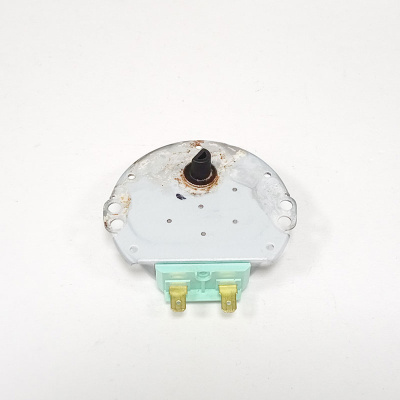 Двигатель вращения поддона СВЧ 21V SSM-16HR Вид сзади