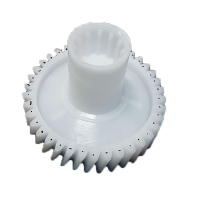 Шестерня мясорубки большая Redmond - вид снизу