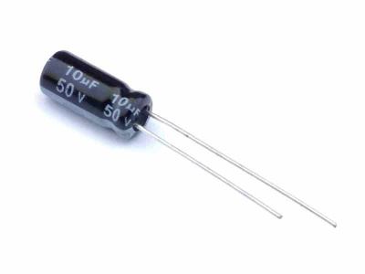 Конденсатор-электролитический-10-мкФ-50-В-CD11X-(Chong)