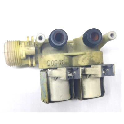 Электромагнитный клапан  90° стиральной машины 30505 (демонтаж с WISE 107 X EX)